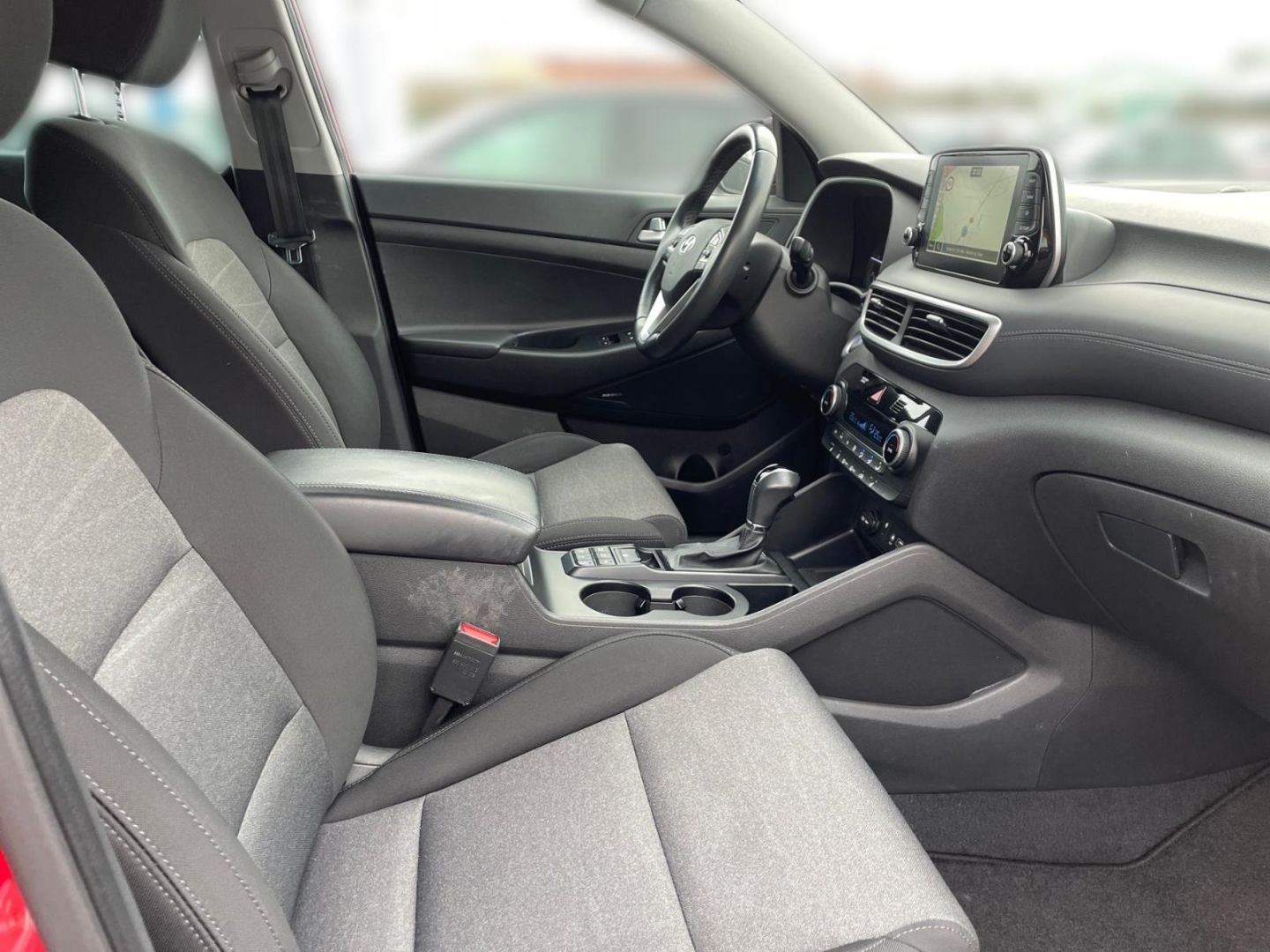 Fahrzeugabbildung Hyundai Tucson 1.6 CRDi 2WD Premium Automatik Navigation