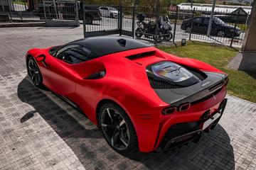 2021 Ferrari SF90 缩略图 17