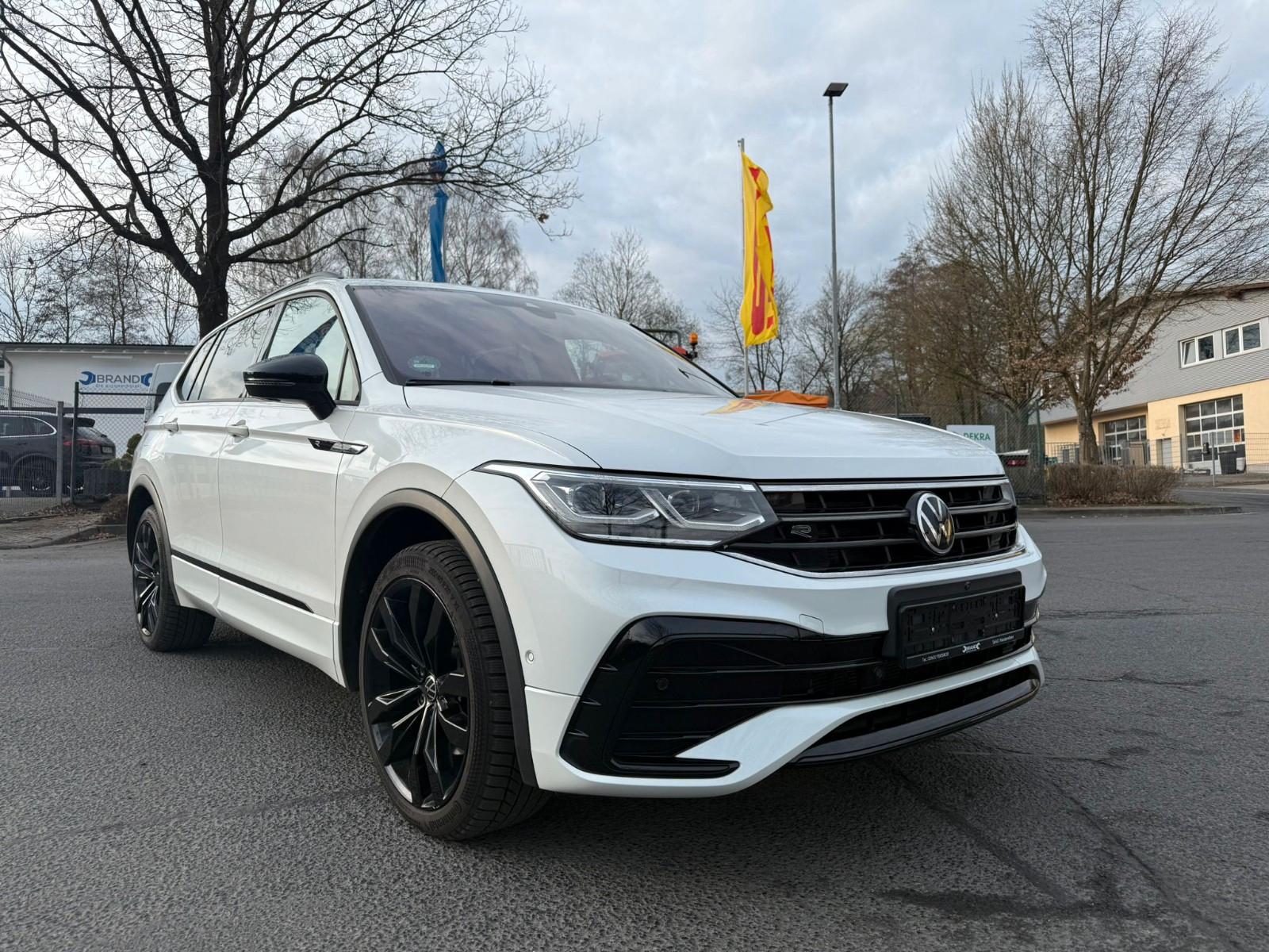 Volkswagen Tiguan Allspace R-Line 4Motion*ServiceNEU*TüvNEU