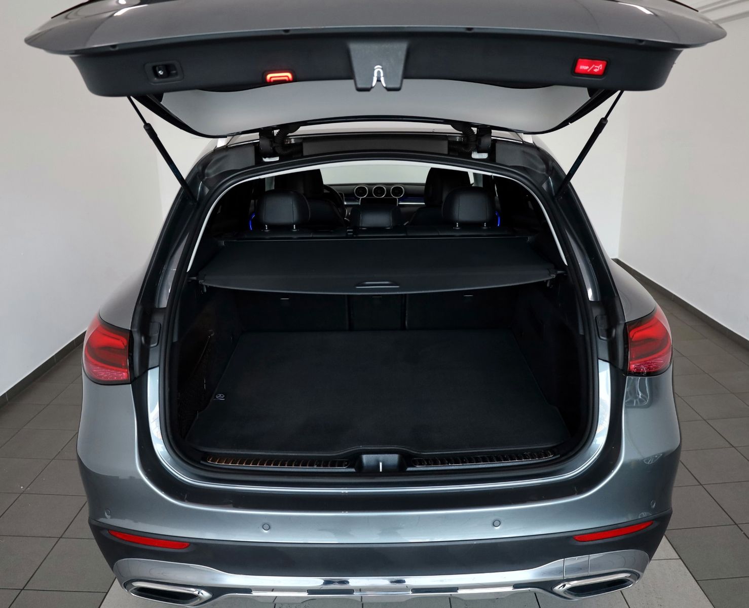 Fahrzeugabbildung Mercedes-Benz GLC 220d 4M Leder,Navi,LED,Kamera,Park Paket,AHK