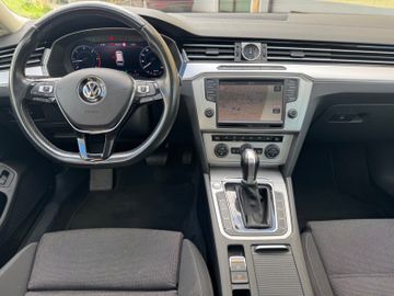 Volkswagen Passat Variant - 9