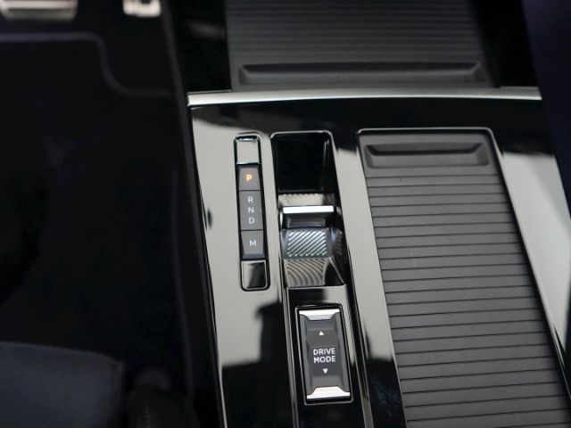 Astra L ST ULTIMATE AT+LED MATRIX+NAVI+360 GRAD 