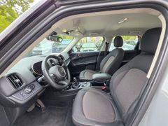 Fahrzeugabbildung Cooper Countryman Essential Trim