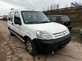 Citroën Berlingo D 1,6 - Citroën Berlingo aus 2008 mit Diesel-Antrieb