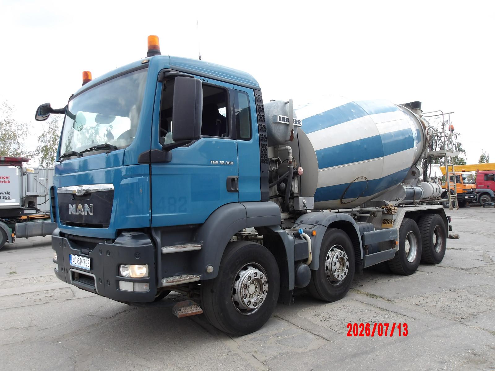MAN TGS 32.360 8x4 Euro 5 Liebherr 9 m3
