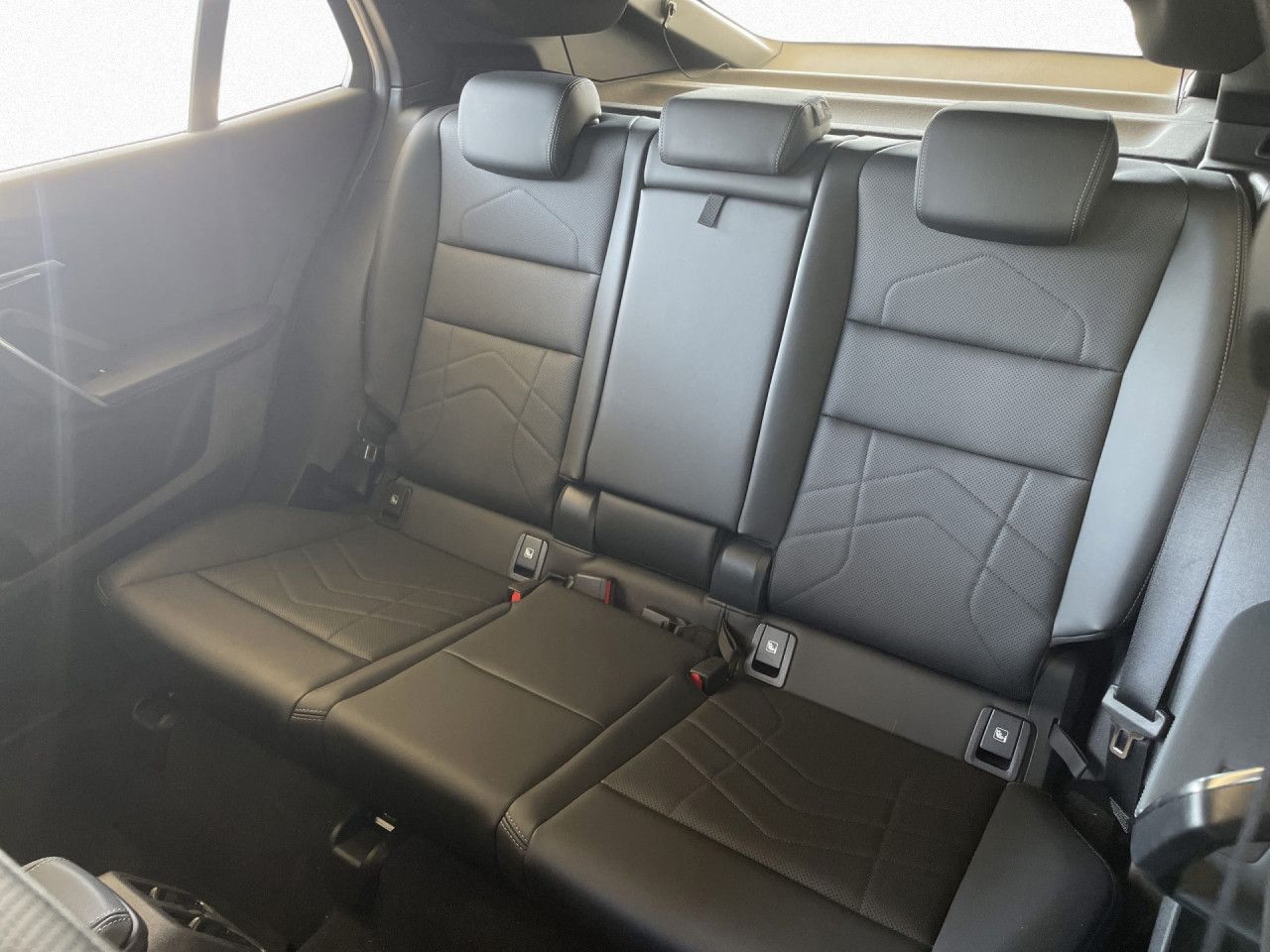 BMW X2 sDrive20d M Sport AdapLED DrA Kamera KomZu foto 15