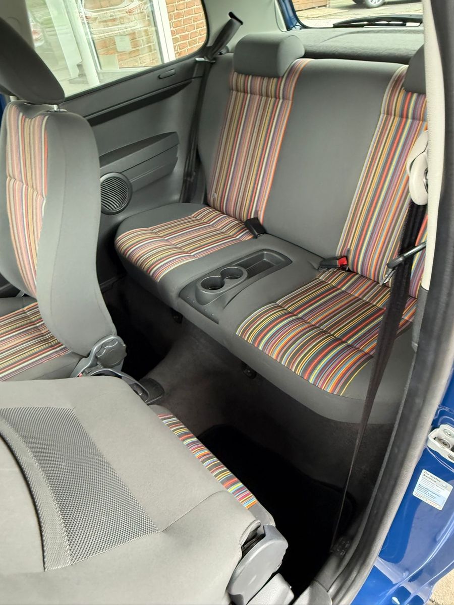 Fahrzeugabbildung Volkswagen Fox Basis 1. Hand/ erst 24 Tkm