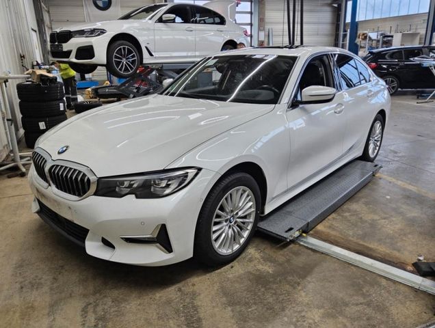 BMW 320d Luxury Line ACC*Leder*eGSD*HUD*360°*LC+