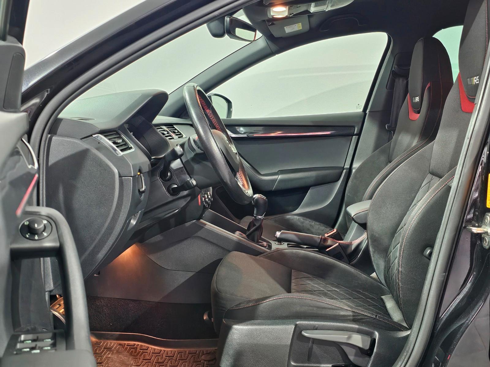 Skoda Octavia Combi RS 245