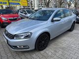 Volkswagen Passat Lim. Comfortline BlueMotion*NAVIGATION - Volkswagen Passat in Berlin