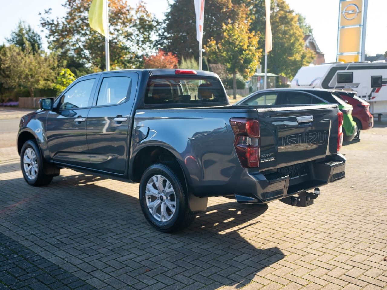 Fahrzeugabbildung Isuzu D-Max Double Cab 4WD LS mit Seilwinde