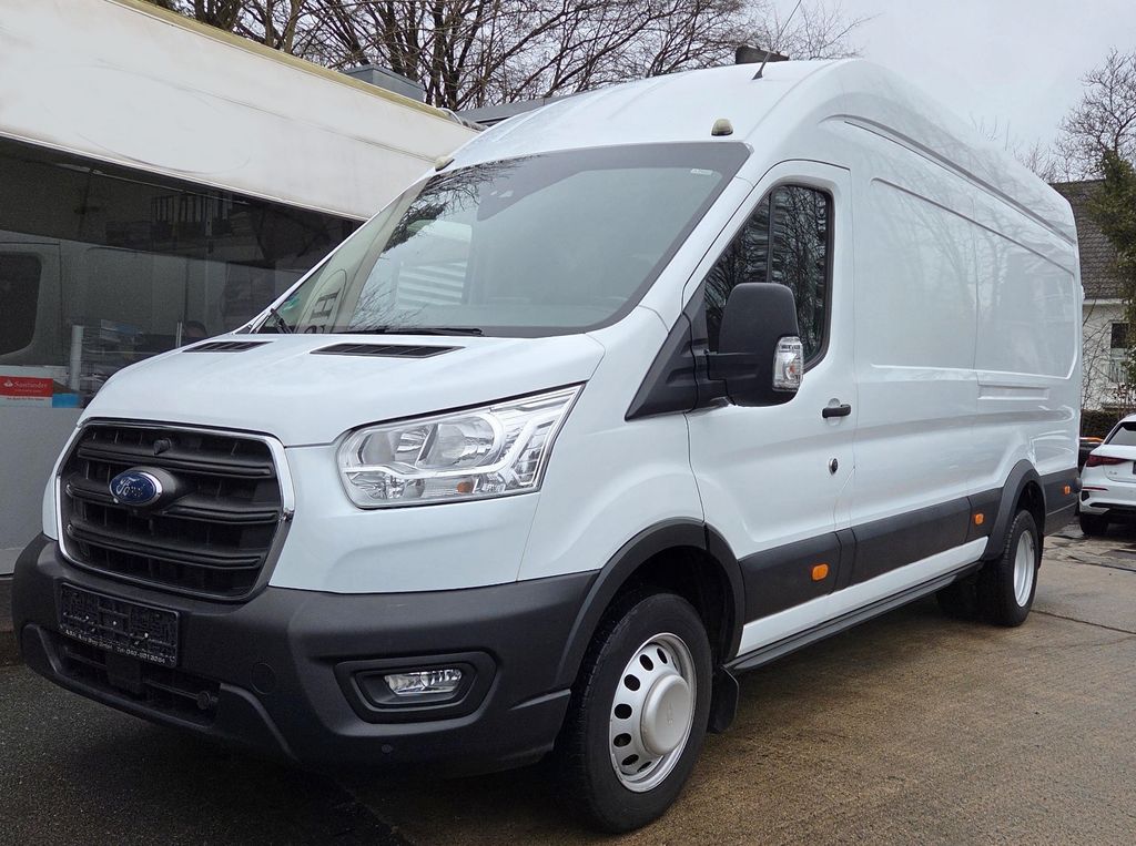 Image of Ford Transit