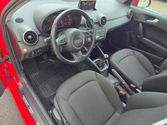 AUDI A1 Sportback 1.4 TSI Ambition Sport aus 1.Hand