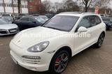Porsche PORSCHE CAYENNE 3.0 D NAVI|PDC|CAM|AHK|GSH... - Porsche Cayenne aus 2010 mit Diesel-Antrieb