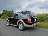 Ford Explorer 4,6 V8 - Ford Explorer mit Benzin-Antrieb