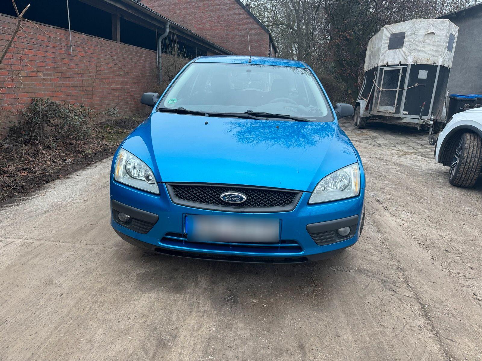 Ford Focus 2005 — photo 14