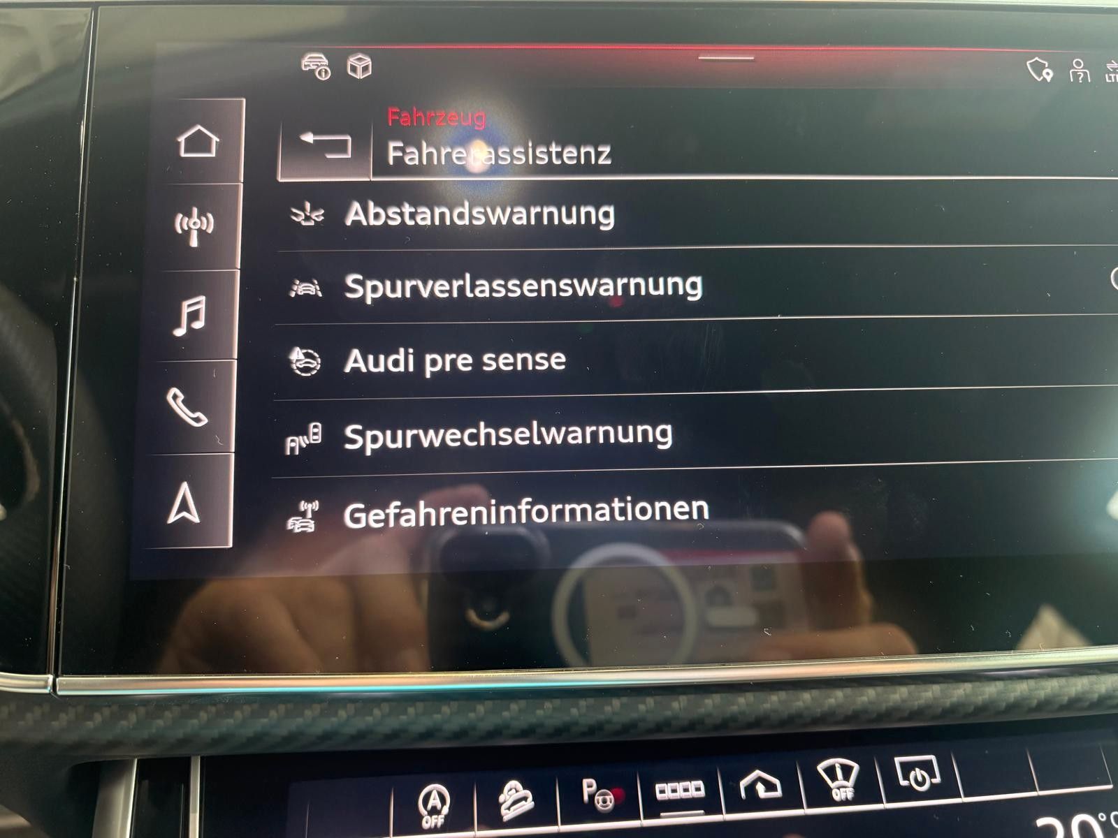 Fahrzeugabbildung Audi RSQ8 keramik*dynamik*massage*stand*23Z*akustik.