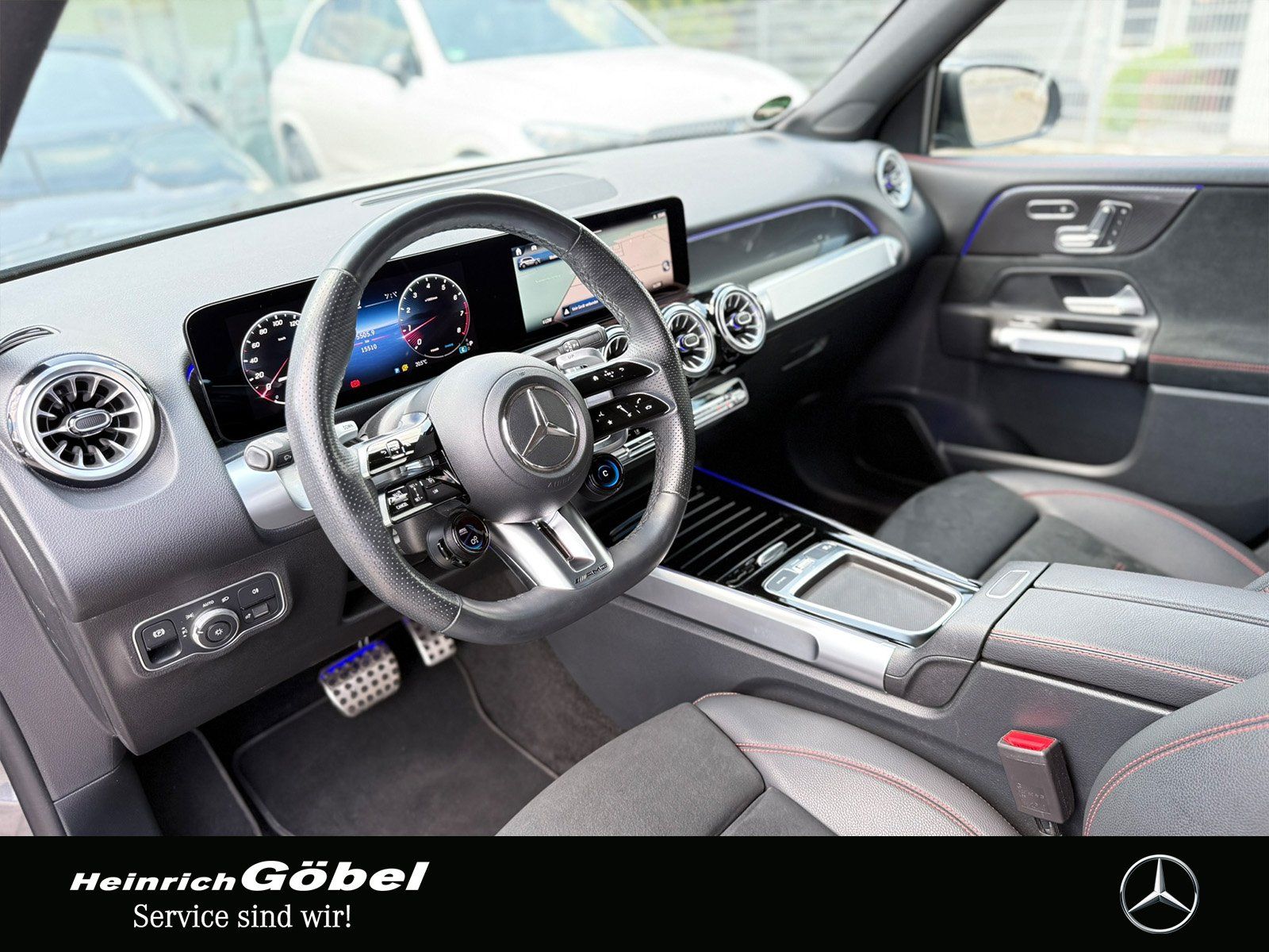 Fahrzeugabbildung Mercedes-Benz AMG GLB 35 4M PRE PANO AHK MEM-SIT MB-LED WP VZA