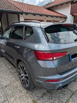Cupra Ateca 2.0 TSI 221kW 4Drive DSG - - graue Cupra Ateca