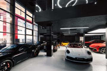 صورة مصغرة 43 لـ 2023 Aston Martin DBX