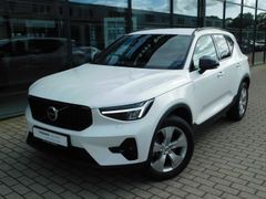 Fahrzeugabbildung Volvo XC40 B3 B DKG Plus Dark 'ACC, PILOT ASSIST'