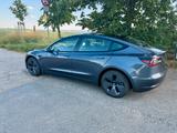 Tesla Model 3 Hinterradantrieb RWD