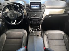 Fahrzeugabbildung Mercedes-Benz GLE 250 d 4Matic -- neuer Motor bei MB 21.000,-