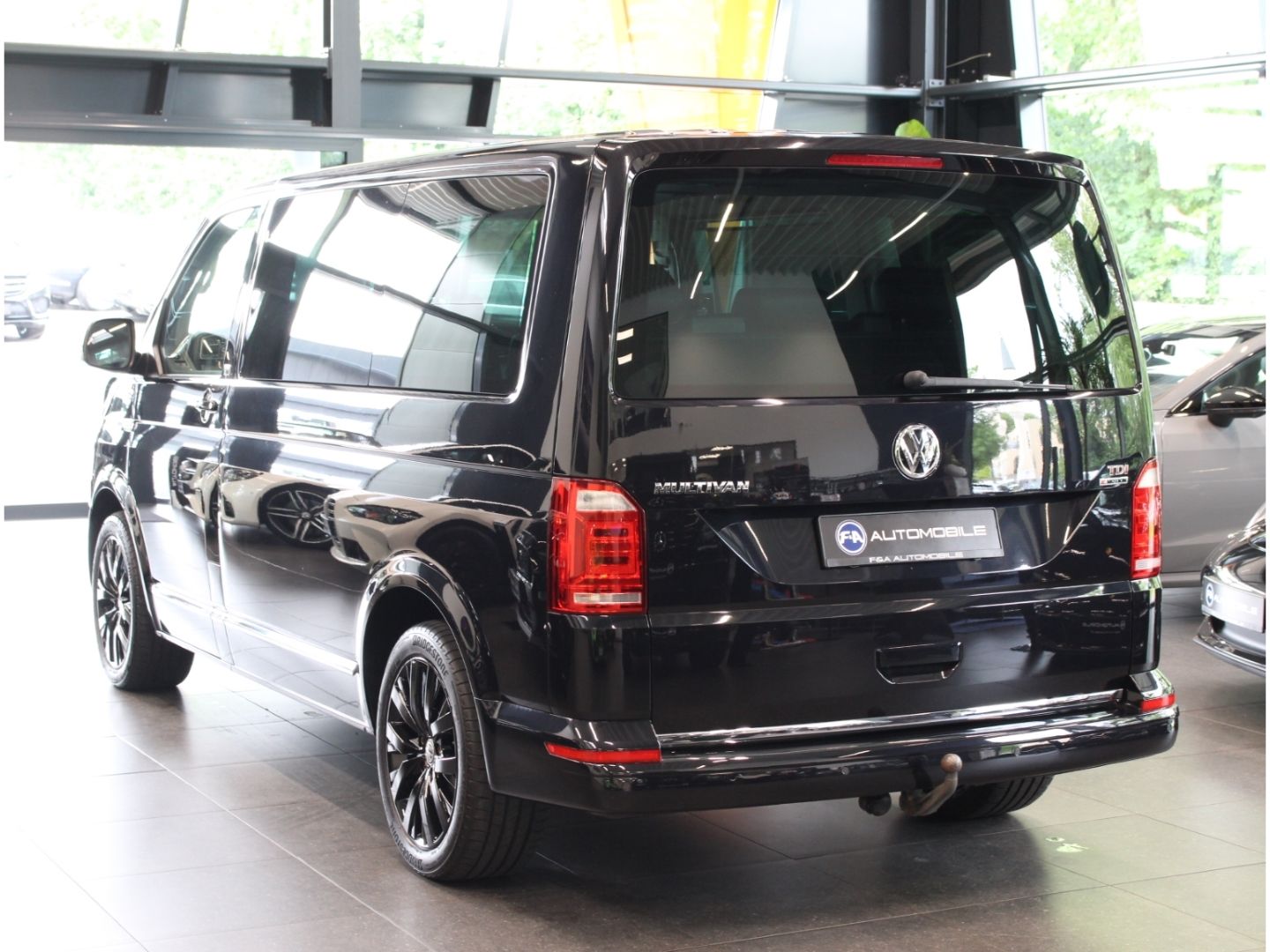 Fahrzeugabbildung Volkswagen T6 Multivan Gen. Six 4Motion 2.0 TDI*1. Hand*ACC