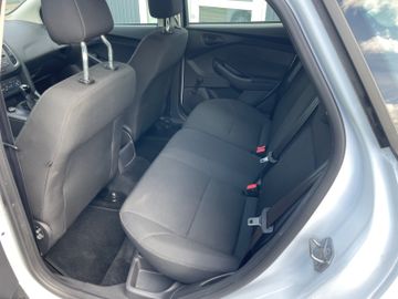 Ford Focus - 9