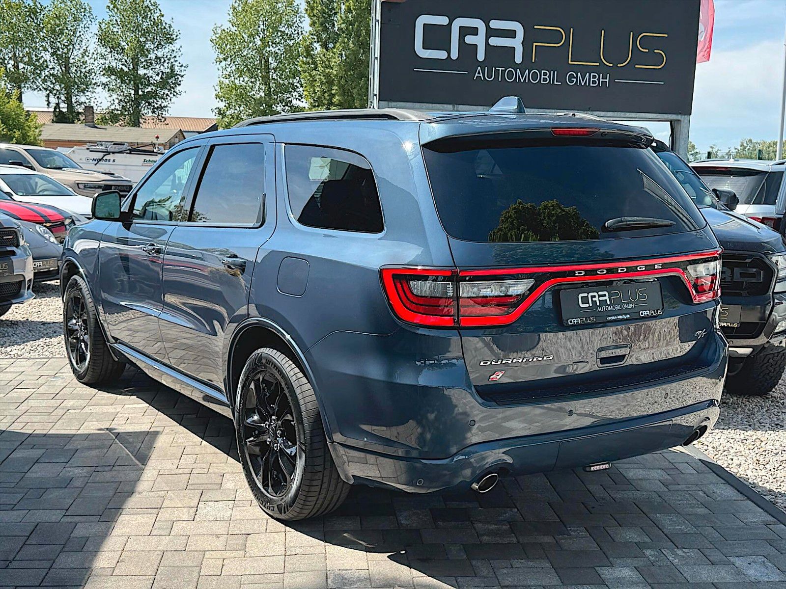 Fahrzeugabbildung Dodge Durango 5.7 V8 R/T 4x4 Night Paket *LED*7 Sitze*