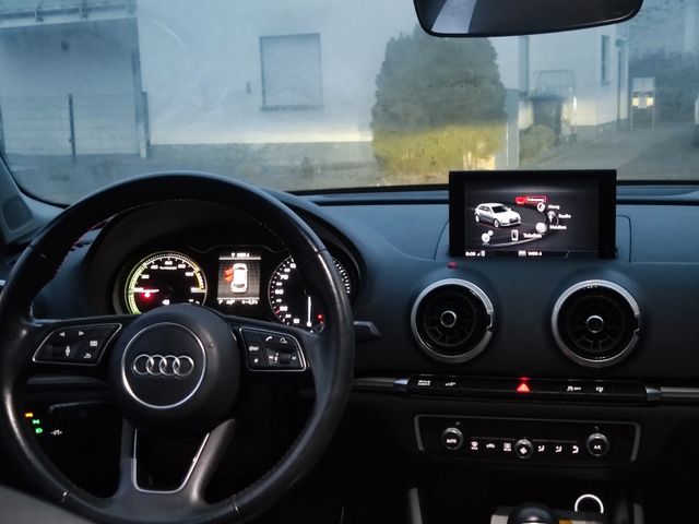 AUDI A3 40 e-tron S tronic Sportback -
