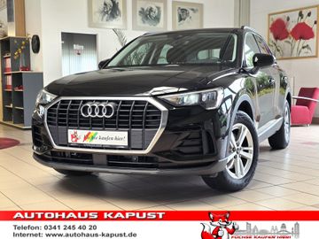 Audi Q3 - 1