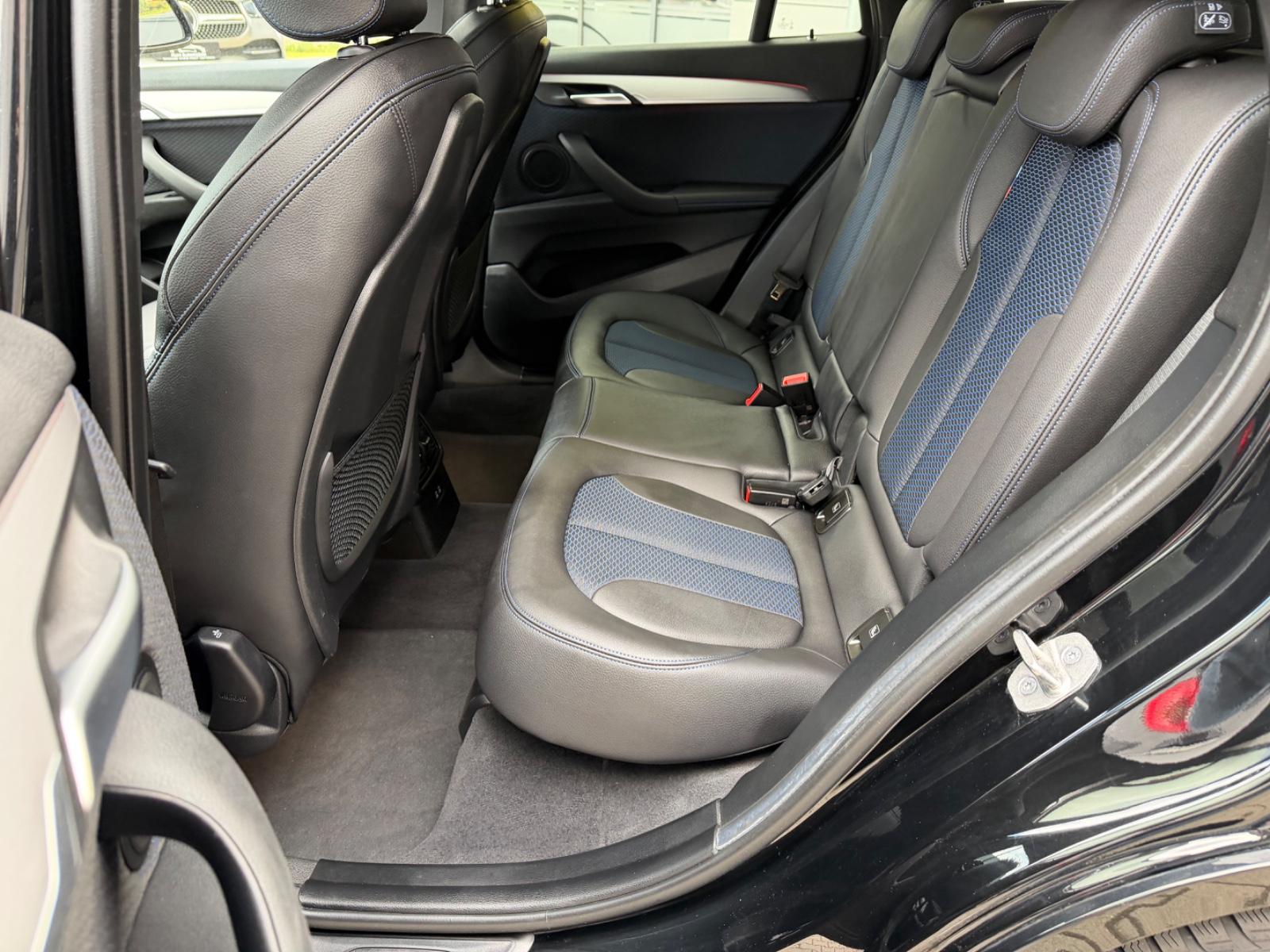 BMW X1 sDrive 18 d/M SPORTPAKET/LED/KAMERA/LEDER/AUT, миниатюра 18
