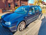 Volkswagen Golf Variant Edition - Volkswagen Golf aus 2001: Variant