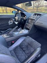 Lamborghini Gallardo LP560-4 - - Lamborghini Gallardo mit Benzin-Antrieb: Automatik