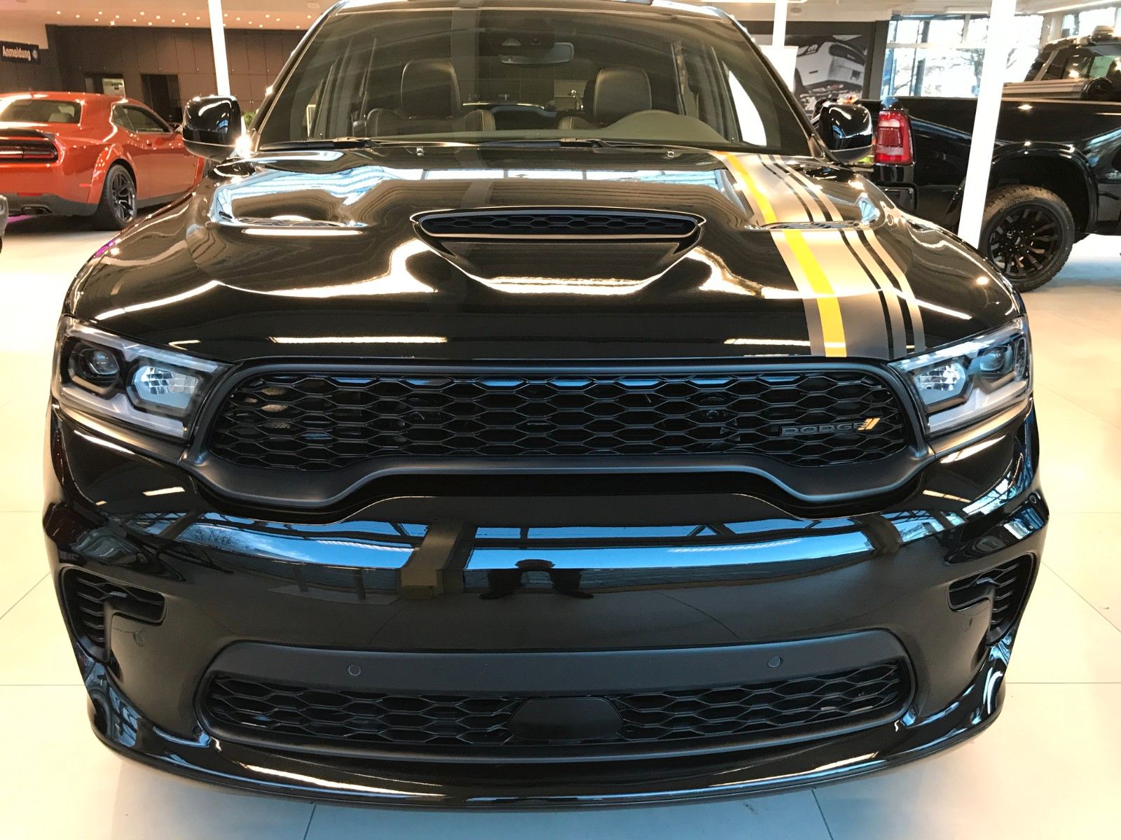 Fahrzeugabbildung Dodge Durango R/T  *7-SITZER*LPG*AHK*Hemi-Orange*