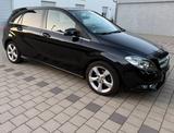 Mercedes-Benz B 200 - - Mercedes-Benz B 200 Gebrauchtwagen in Freiburg