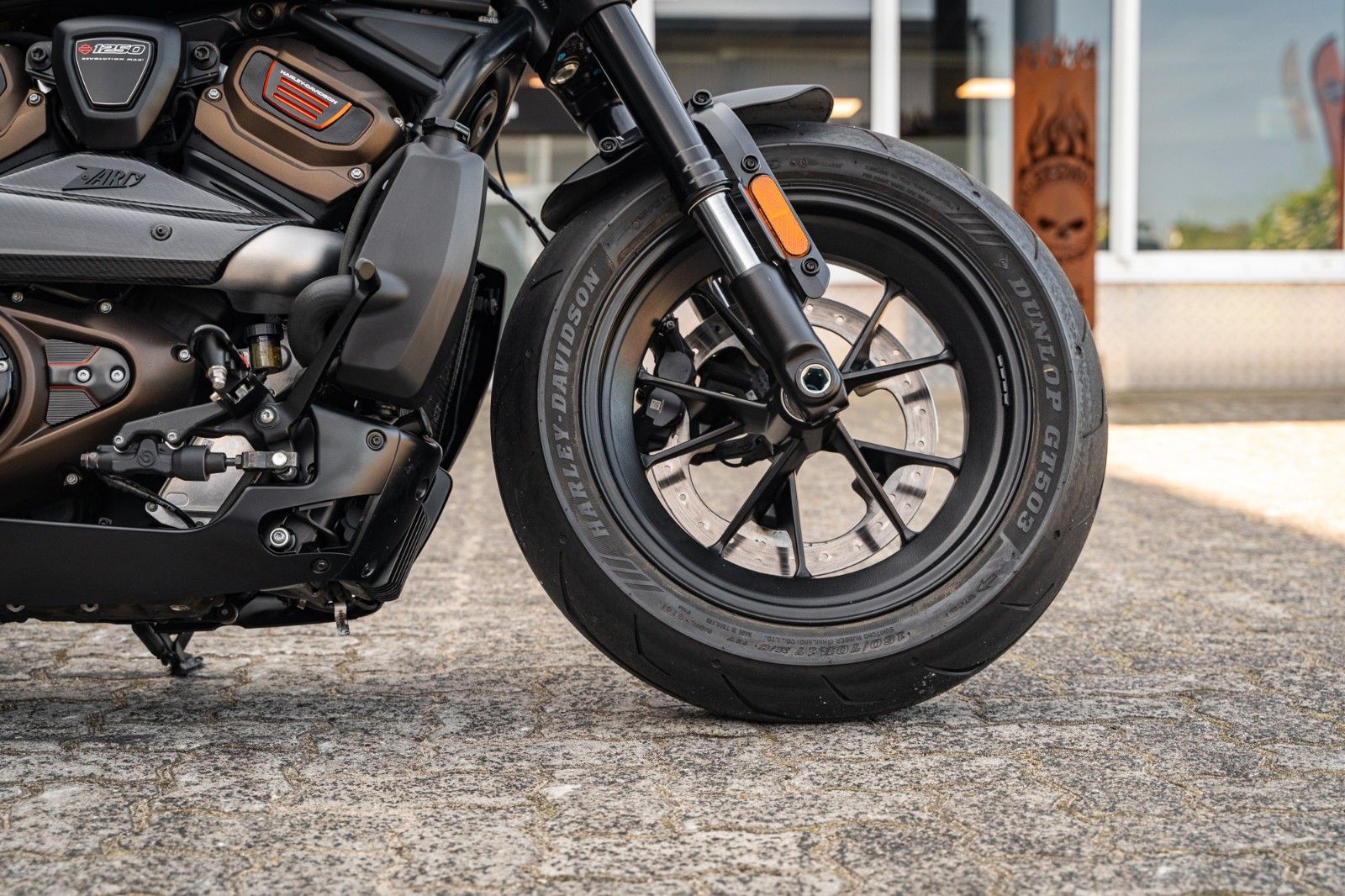 Fahrzeugabbildung Harley-Davidson SPORTSTER S RH1250S HD-Kiel 240er-Umbau