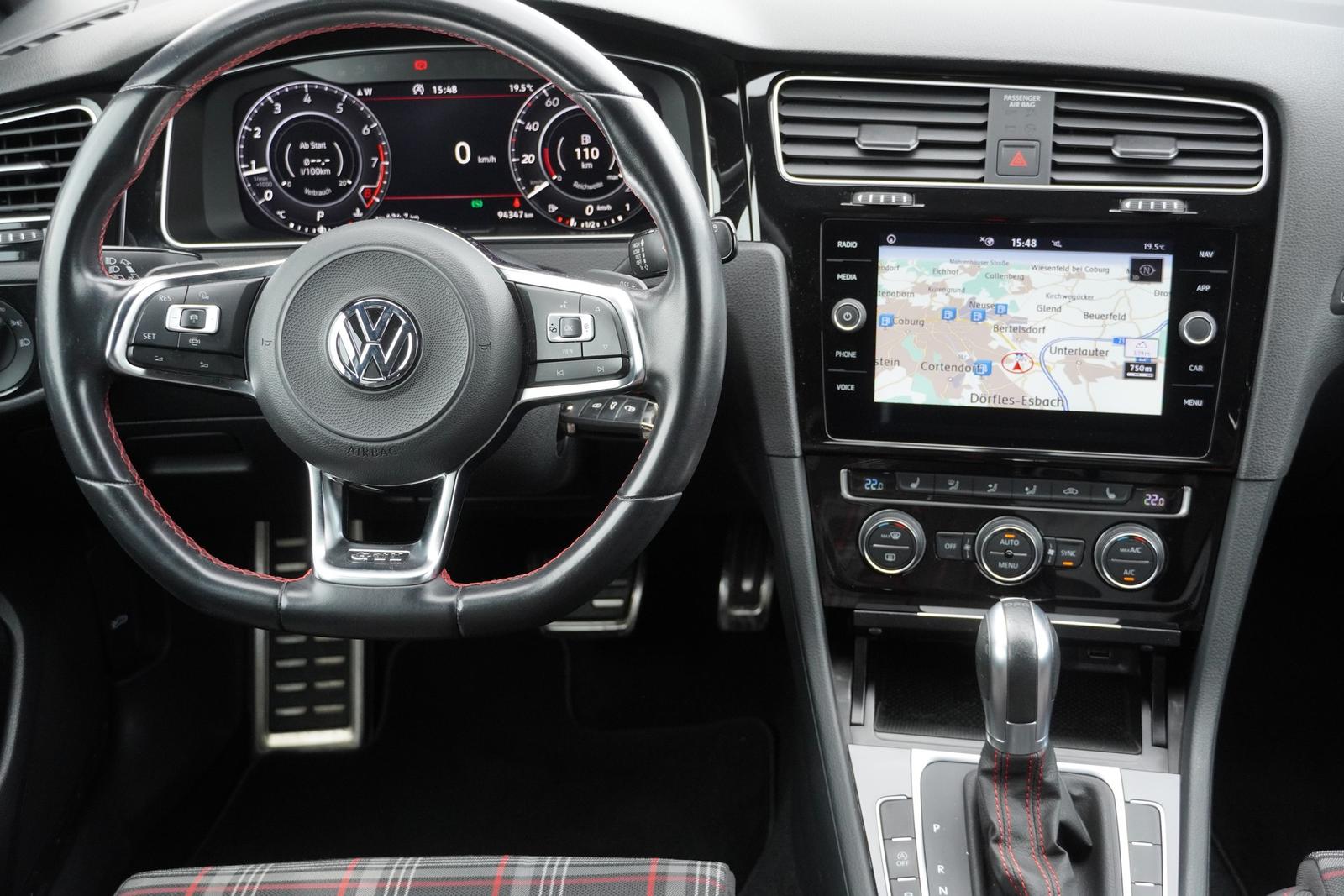 Volkswagen Golf VII 2.0 GTI Performance DSG LED Navi ACC