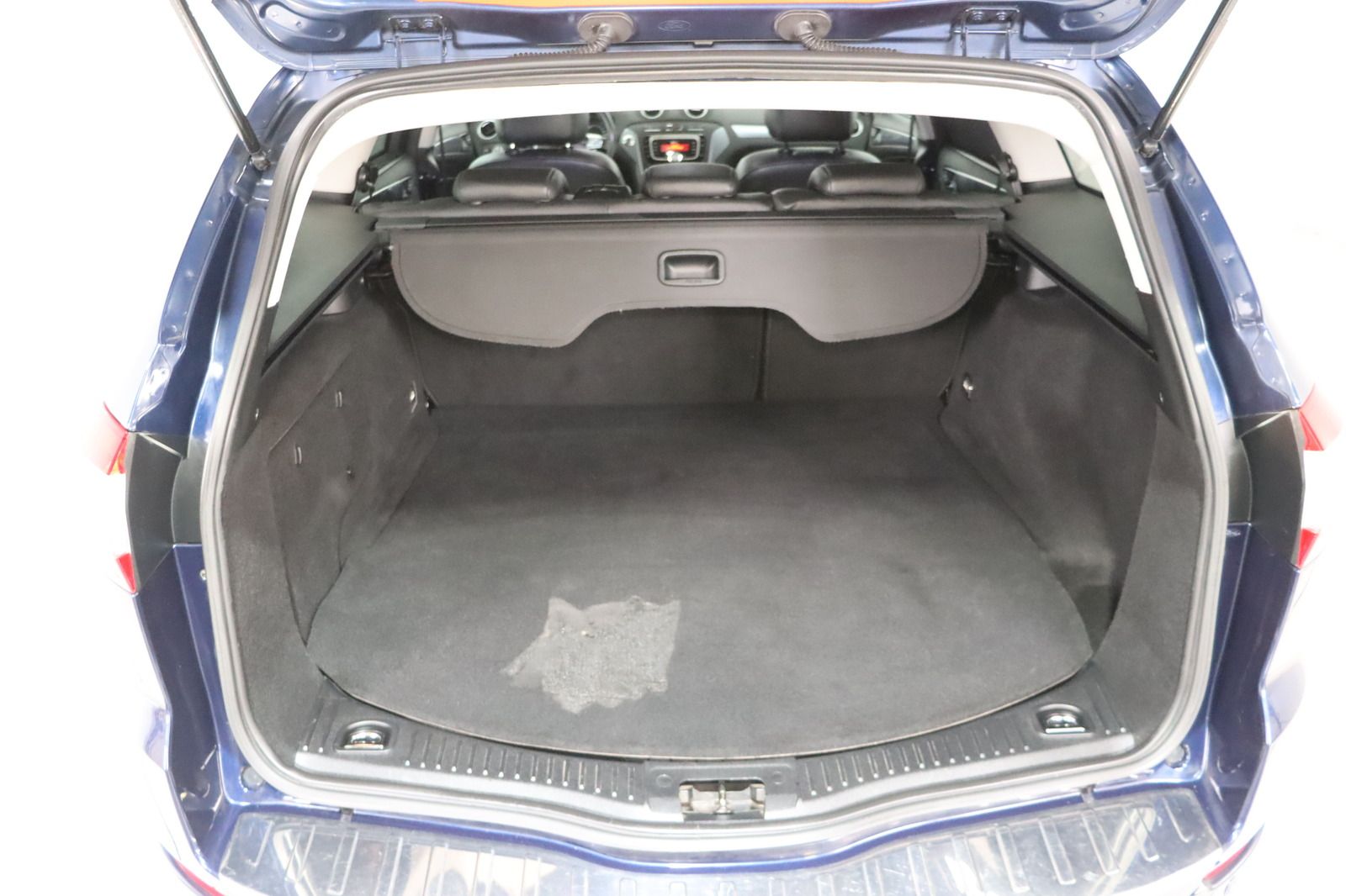 Fahrzeugabbildung Ford Mondeo Turnier 2.0i Titanium * Sitzhzg * Top
