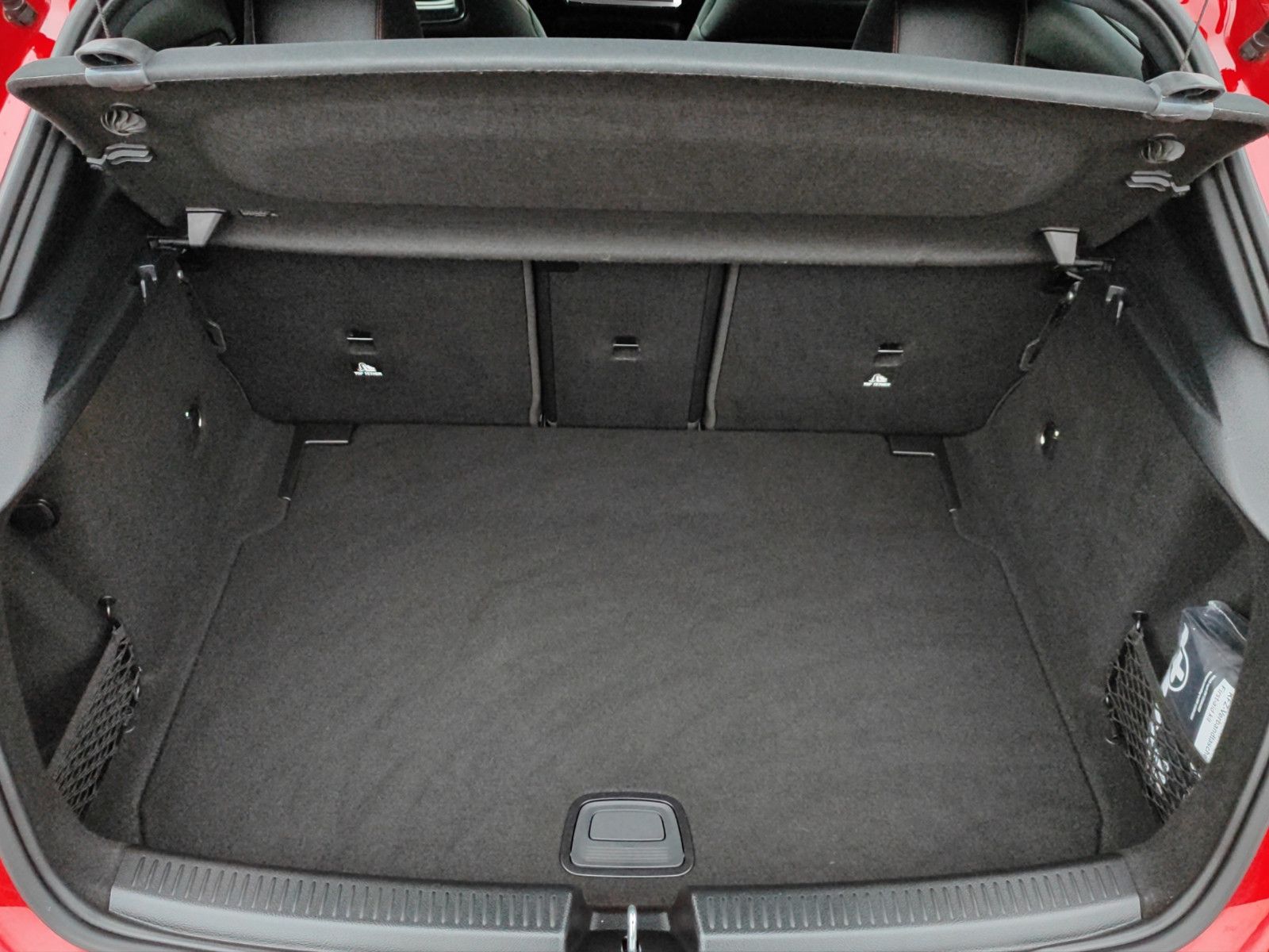 Fahrzeugabbildung Mercedes-Benz A 35 AMG 4Matic*Night*Pano*360°Cam*Burmester