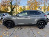 Hyundai KONA 1.0 T-GDI YES! +/AHK/LED/NAVI/8xALU/HUP/KAM - Hyundai Kona YES! mit Benzin-Antrieb