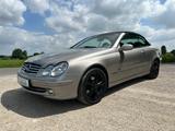 Mercedes-Benz CLK 320 Cabrio Elegance /Automatik/Leder/u.v.m./ - gebrauchte Mercedes-Benz CLK-Klasse aus dem Jahr 2004