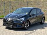 Renault Clio V Equilibre AUTOMATIK - Renault mit Hybrid-Antrieb: Limousine, Automatik
