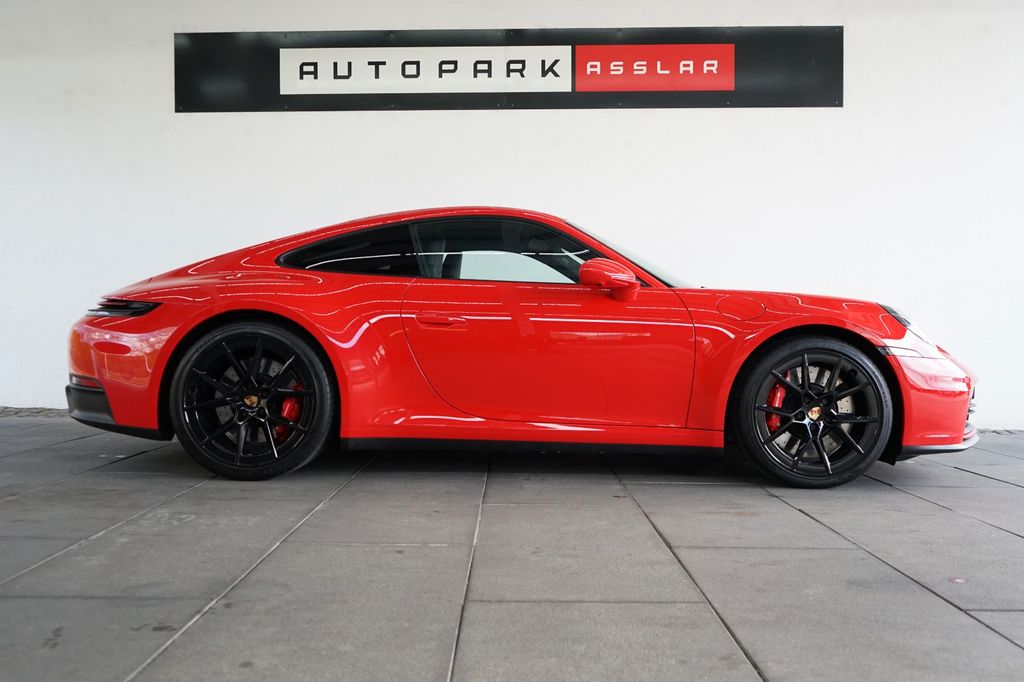 Image of Porsche 992