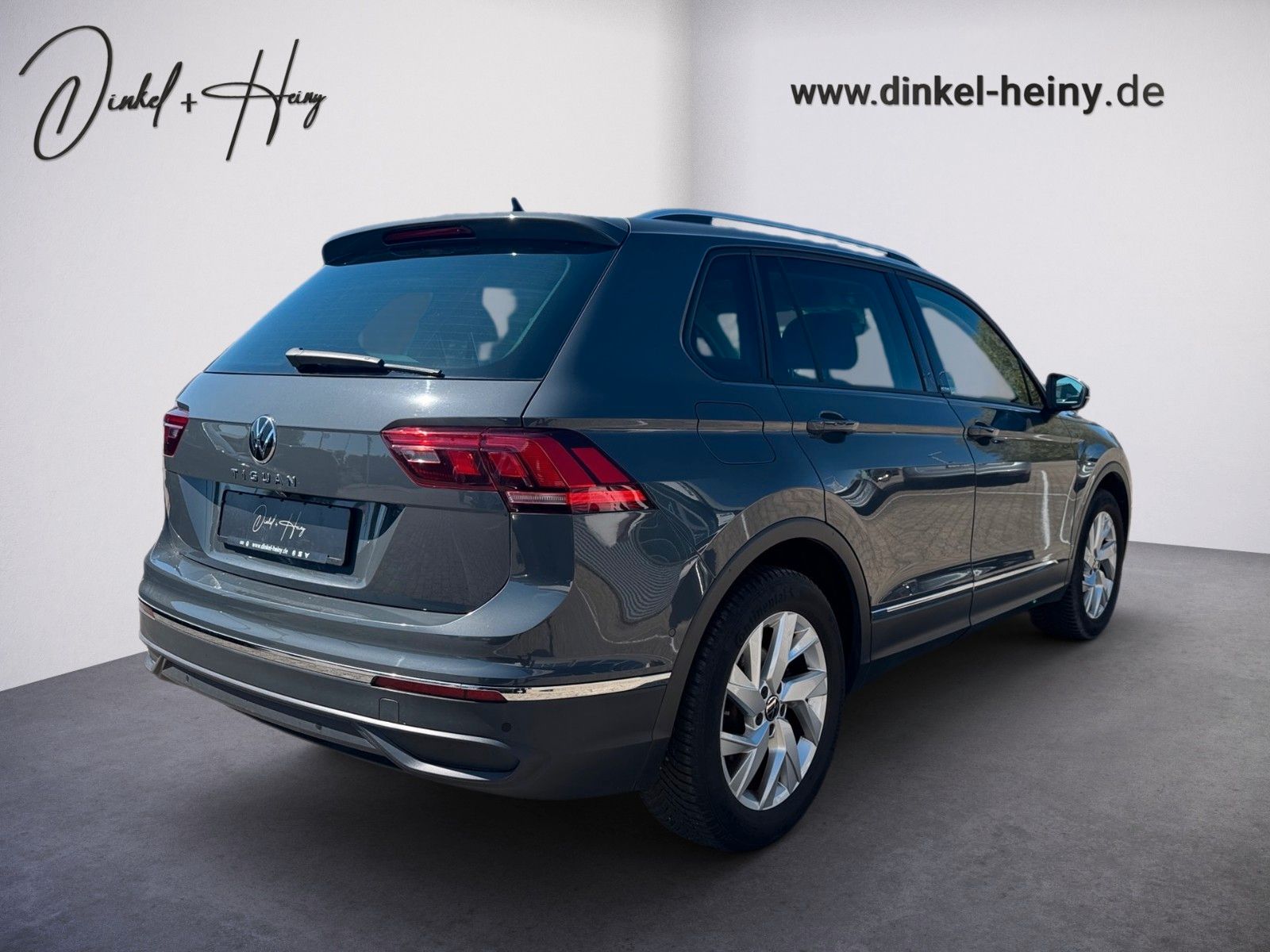 Fahrzeugabbildung Volkswagen Tiguan Life ACTIVE 1.5 TSI