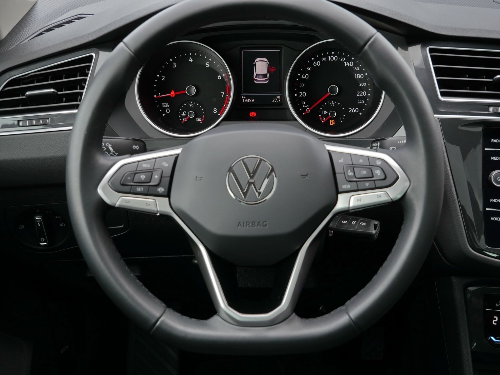 Volkswagen Tiguan - Bild 9