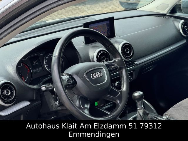 Fahrzeugabbildung Audi A3 Sport Navi Xenon SHZ