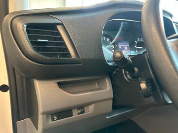 Opel Vivaro Kombi L *9 Sitzer*