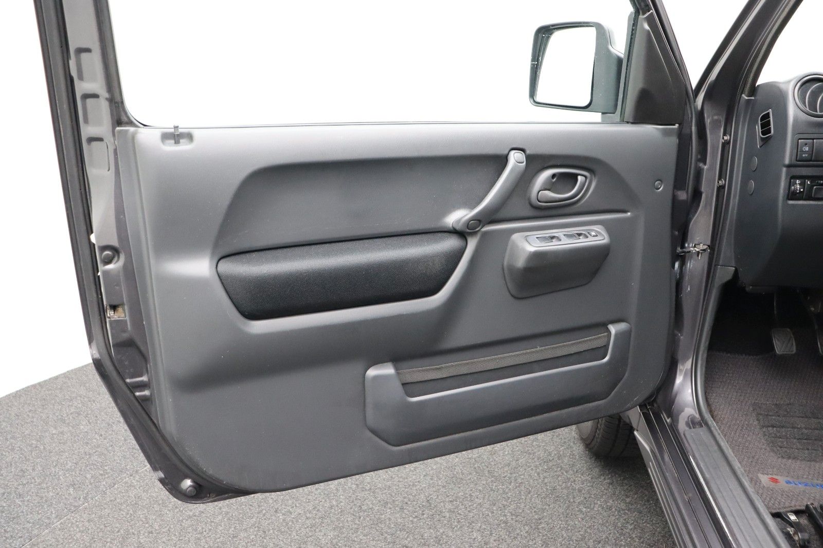 Fahrzeugabbildung Suzuki Jimny Ranger 1.3 Lim.